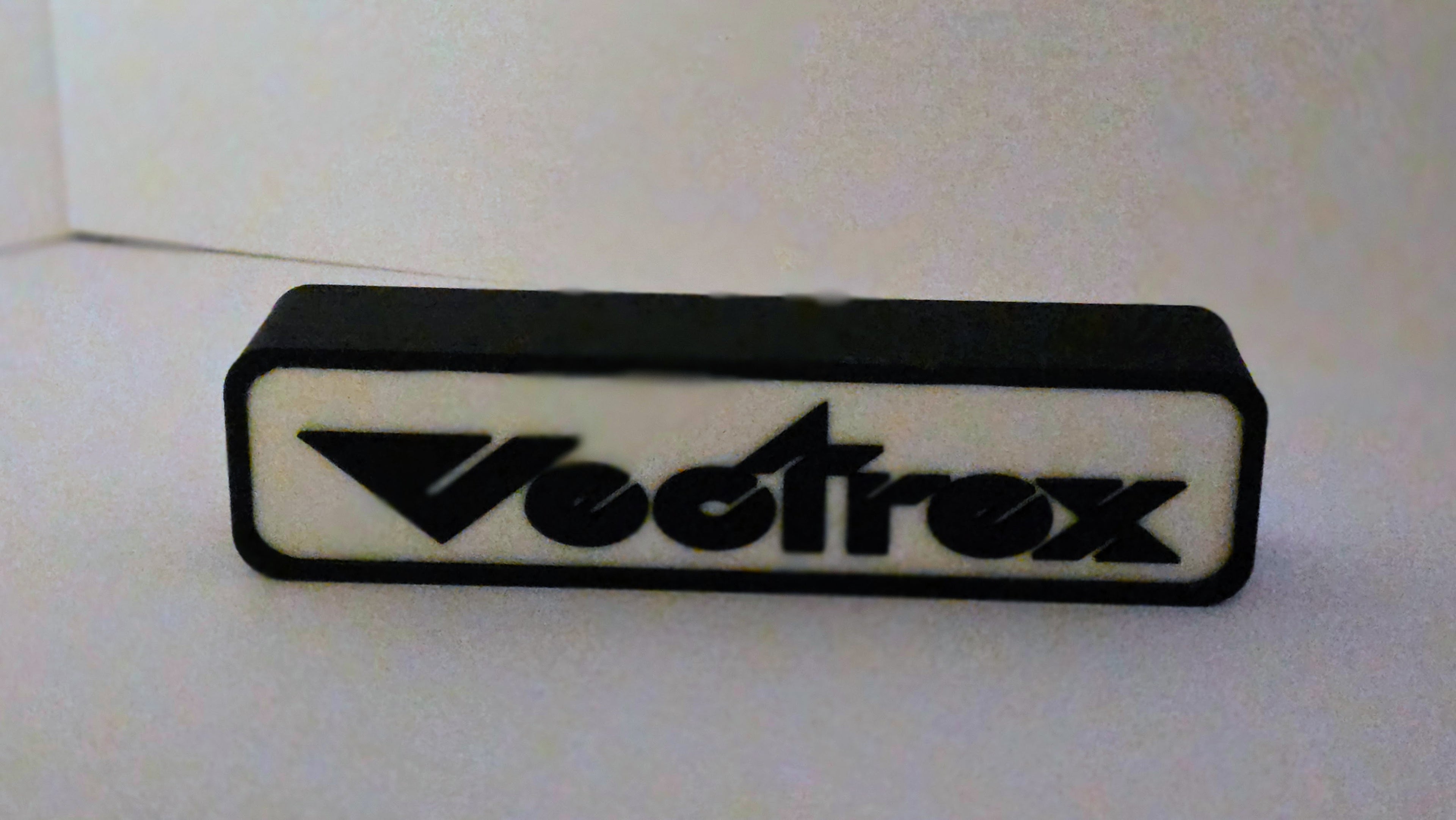 VECTREX - Retro Gaming Lighted Sign