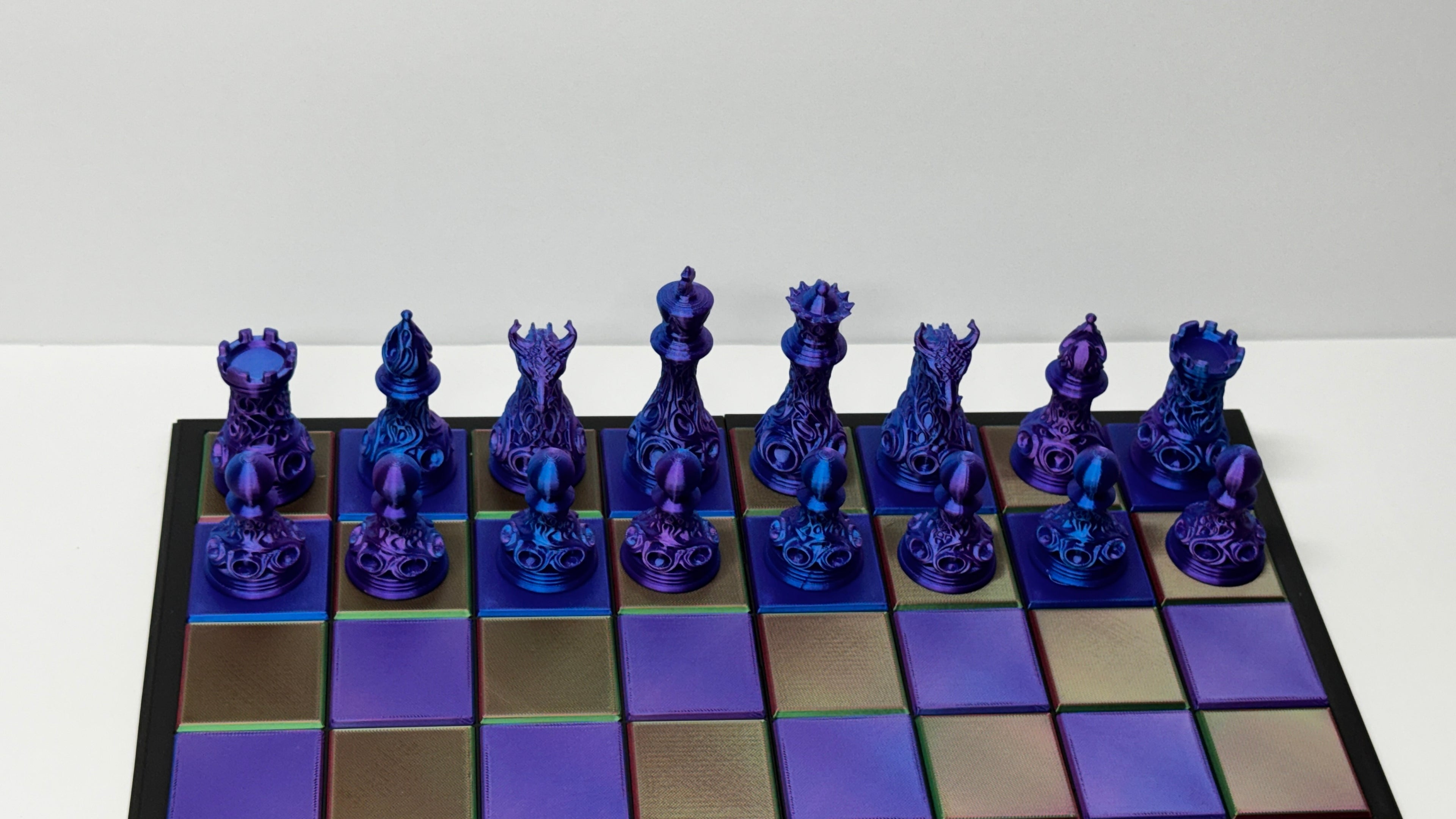 DRAGON ART: Custom 3D Printed Chess Set