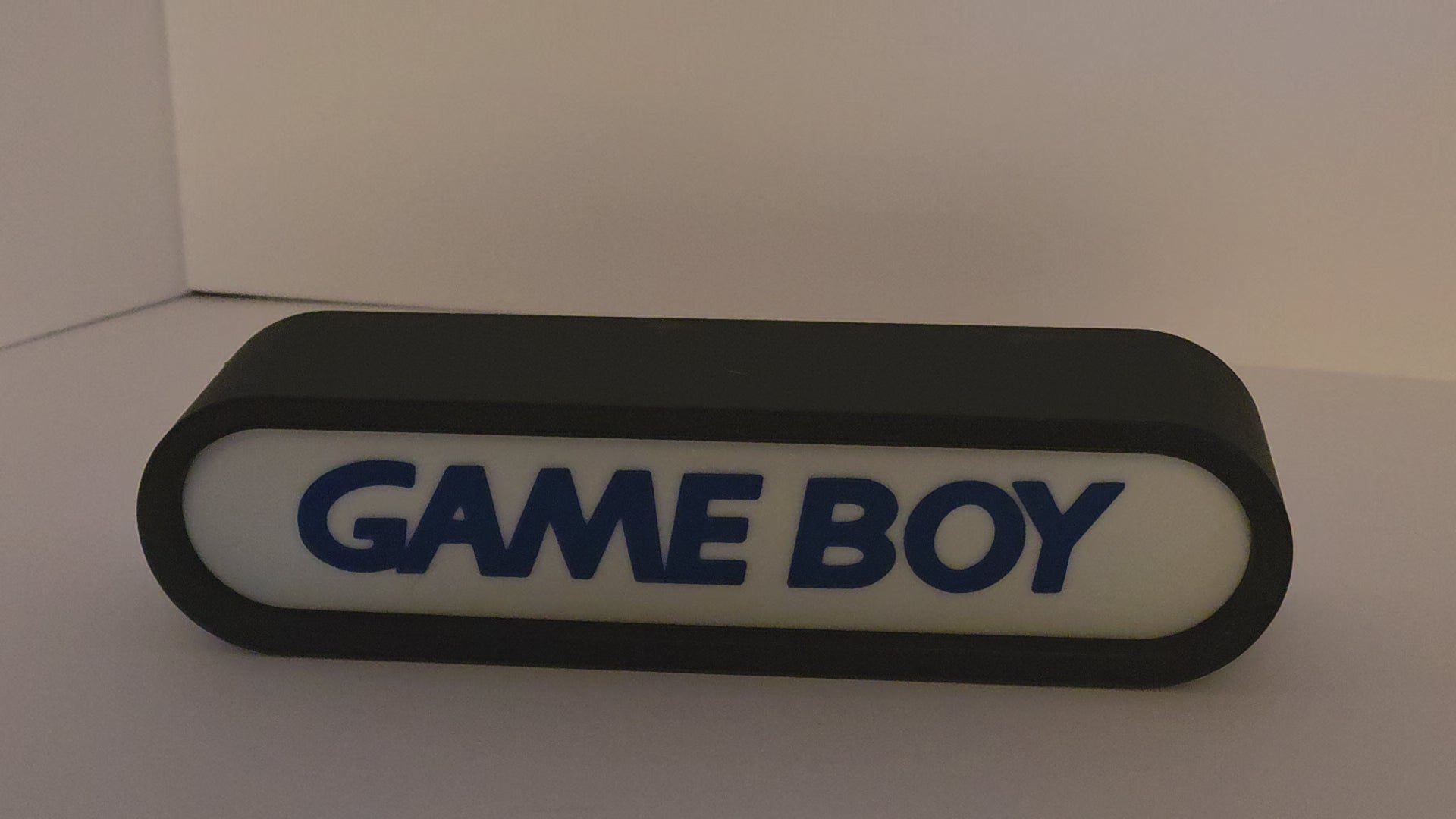 NINTENDO GAMEBOY - Retro Gaming Lighted Sign